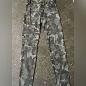 athleta girl camo leggings